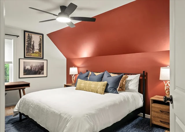 Bedroom image 1