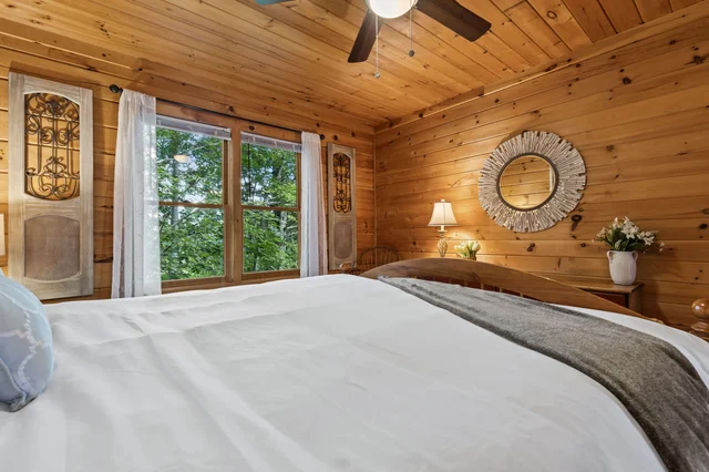 Bedroom image 1