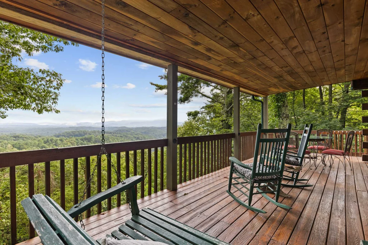 Home in Blairsville property photo 5