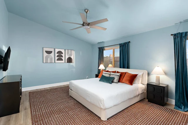 Bedroom image 1