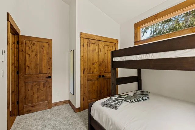 Bedroom image 1