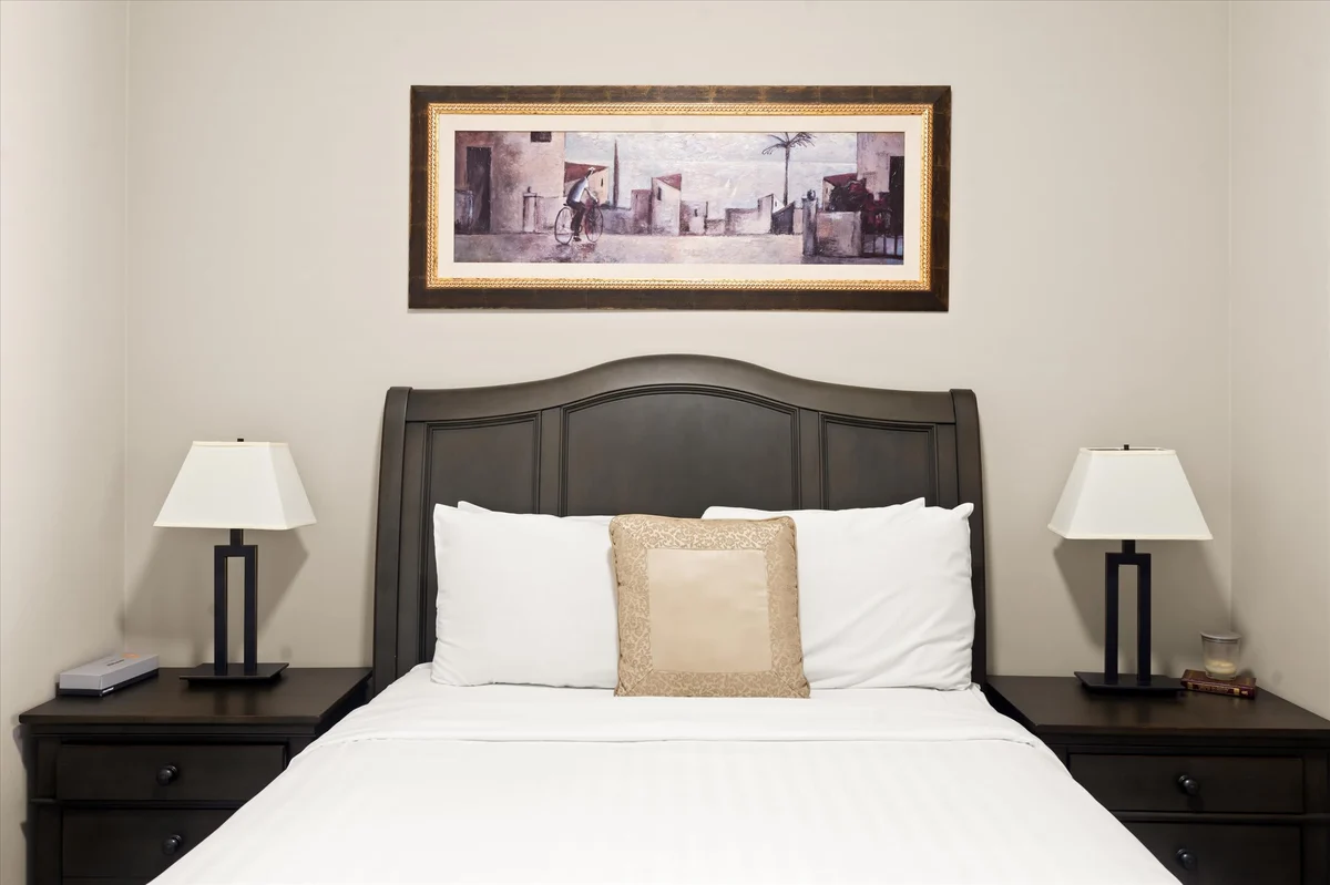 Bedroom image 1