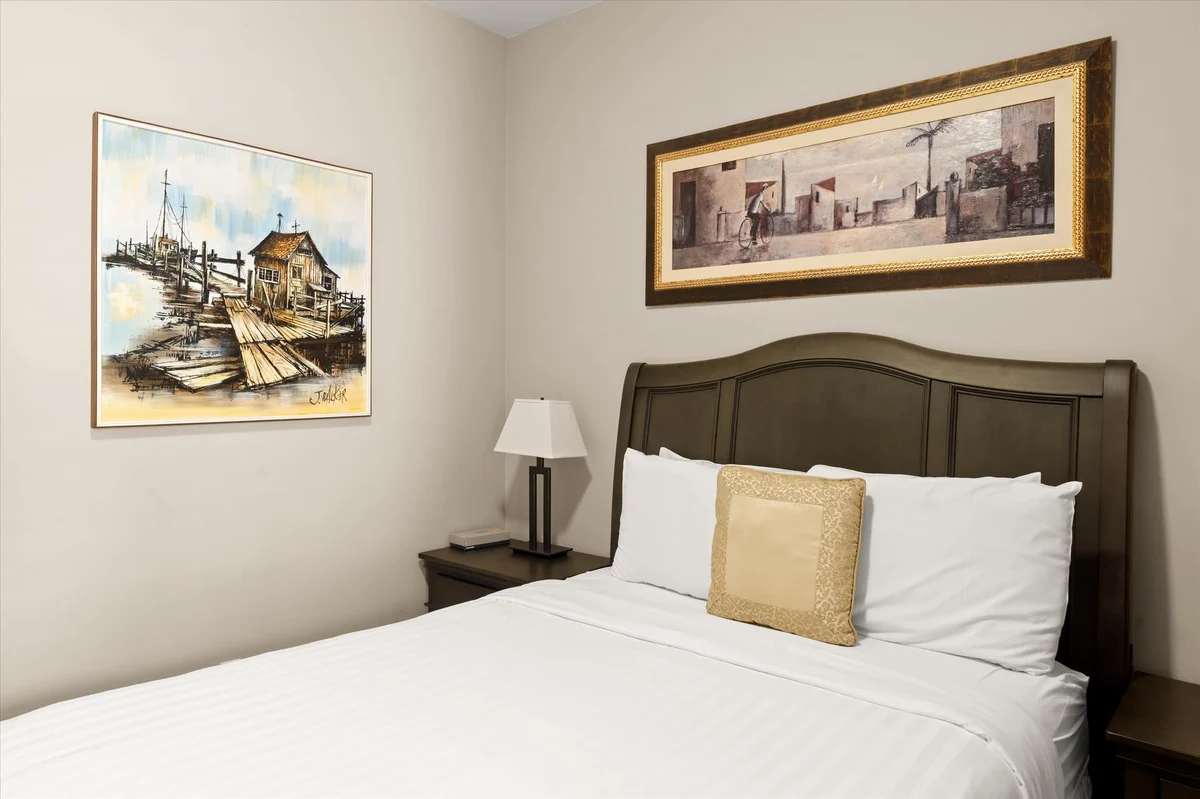 Bedroom image 1