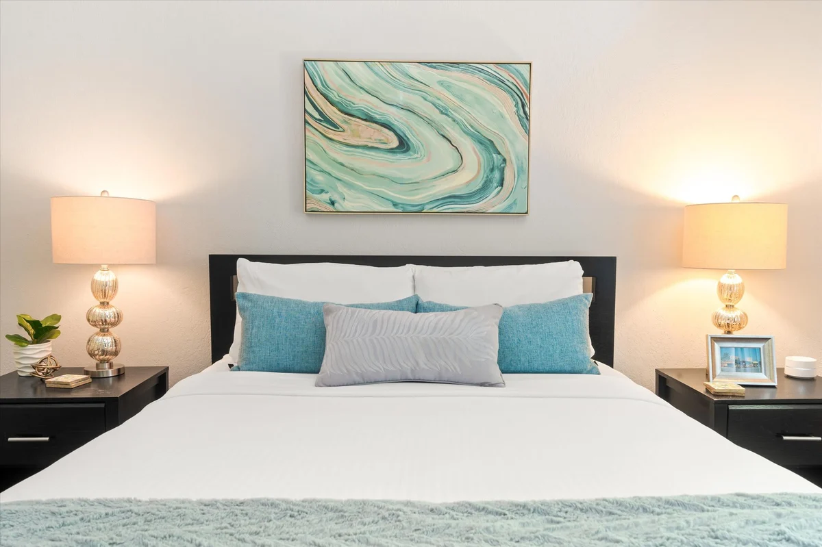 Bedroom image 1