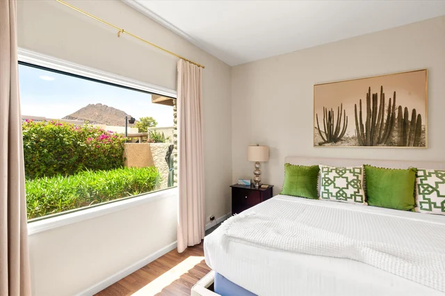 Bedroom image 1