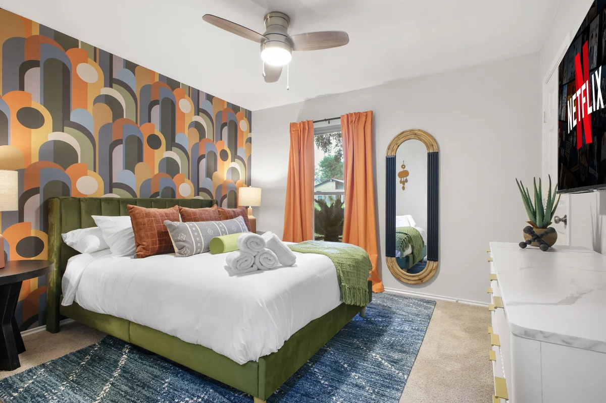 Bedroom image 1