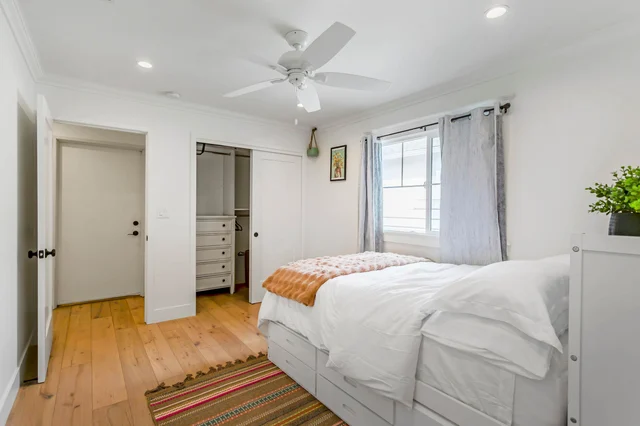 Bedroom image 1
