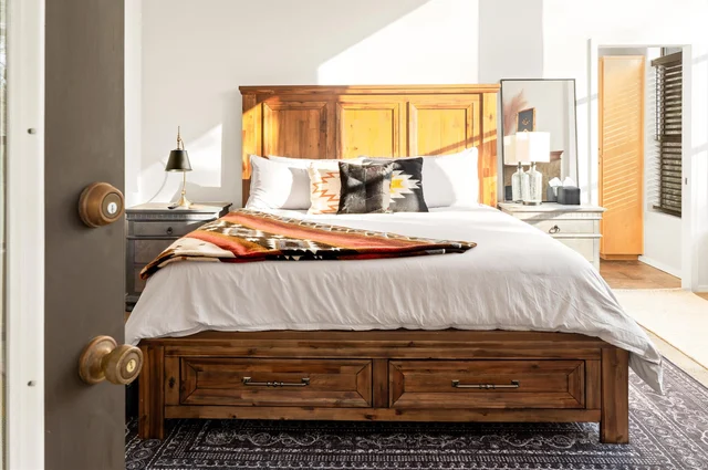 Bedroom image 1