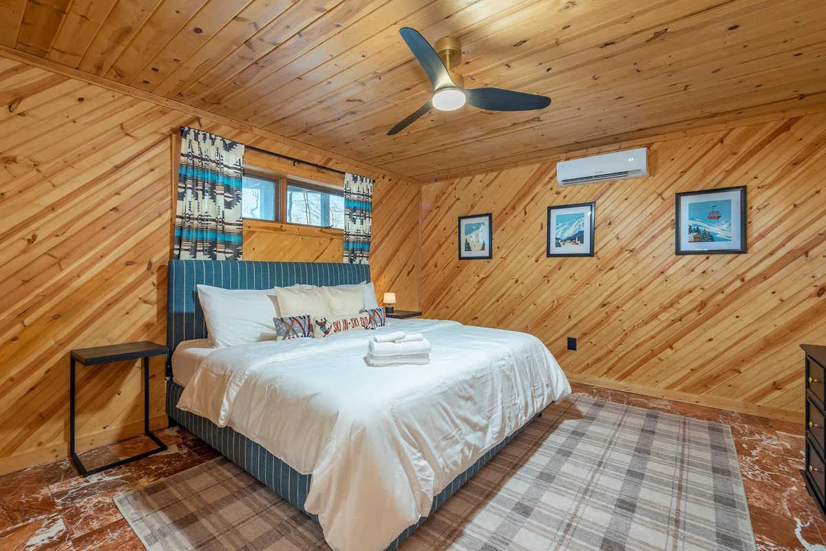 Bedroom image 1