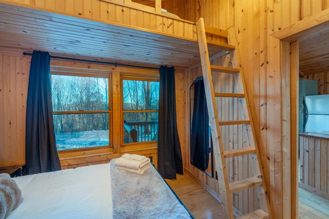 Bedroom image 1