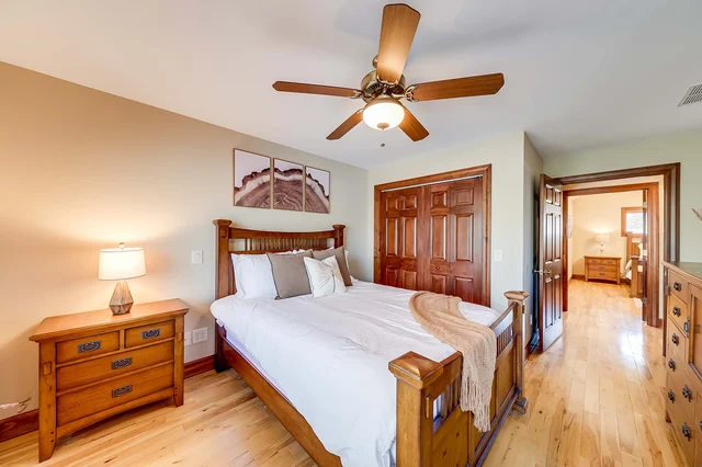 Bedroom image 1