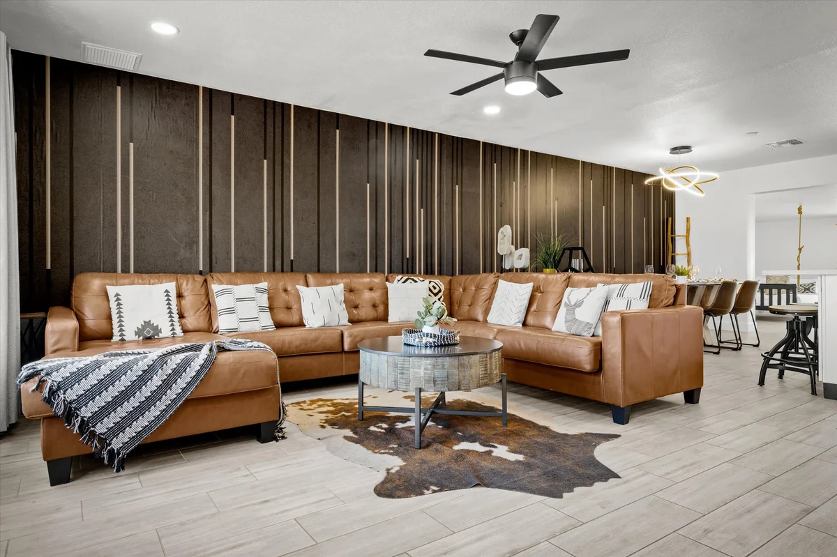 Home in Scottsdale property photo 2