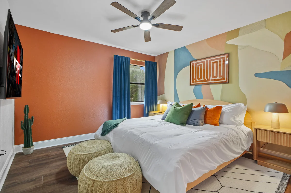 Bedroom image 1