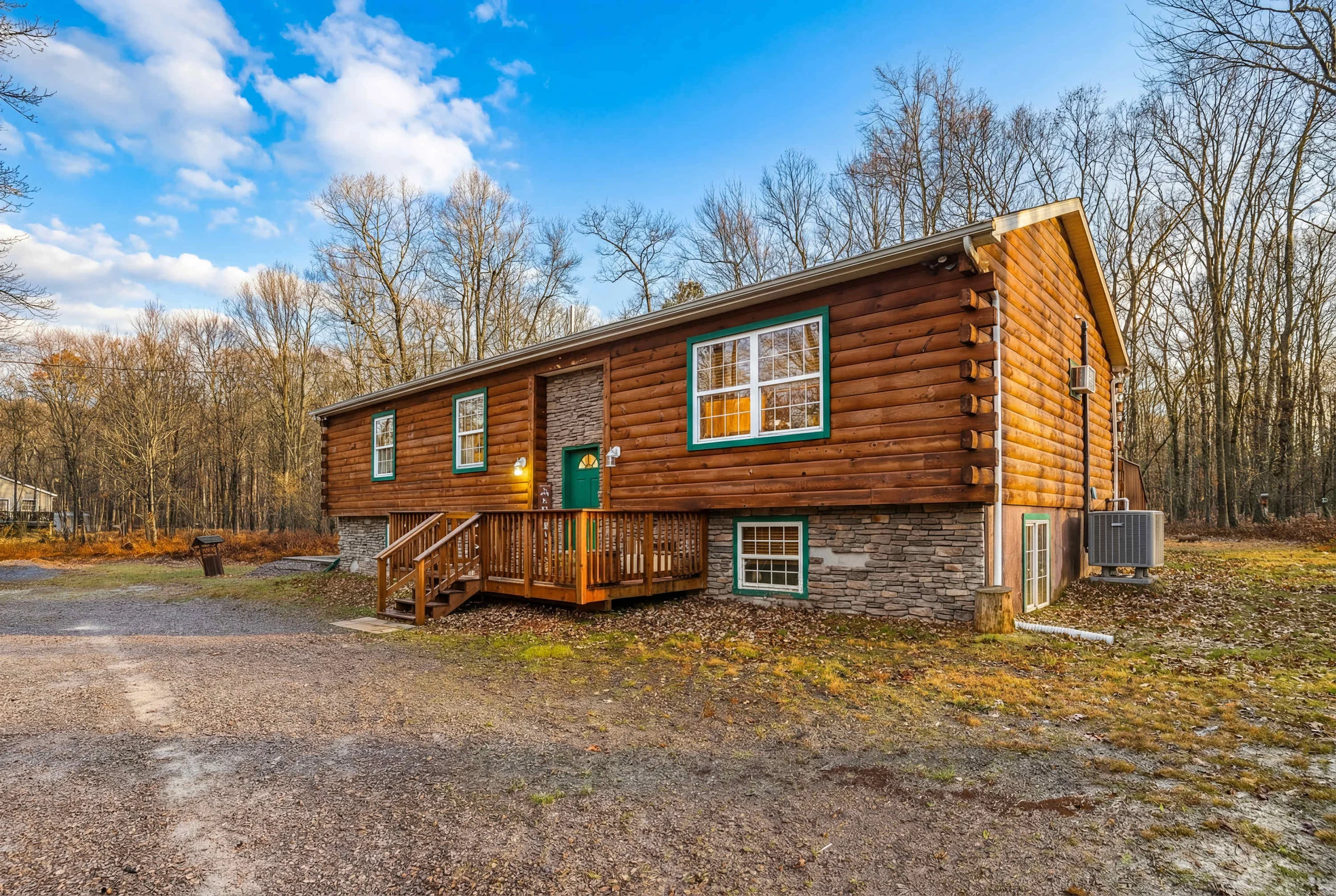 Home in New York property photo 1