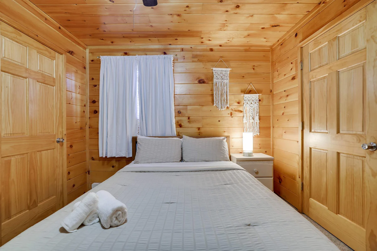 Bedroom image 1