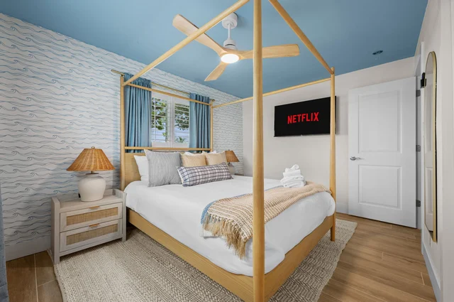 Bedroom image 1