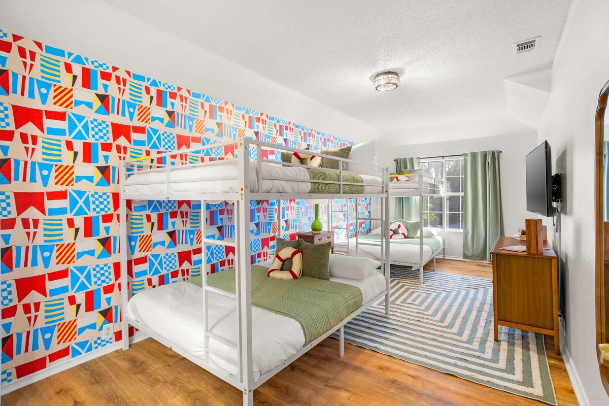 Bedroom image 1