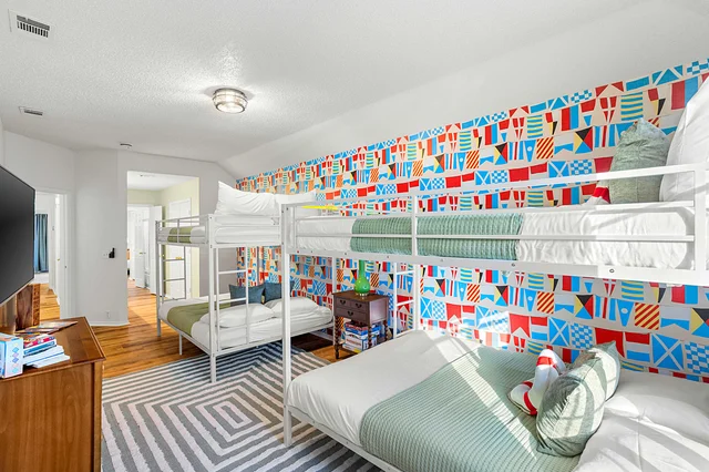 Bedroom image 1