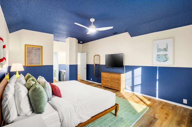 Bedroom image 1