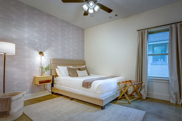 Bedroom image 1