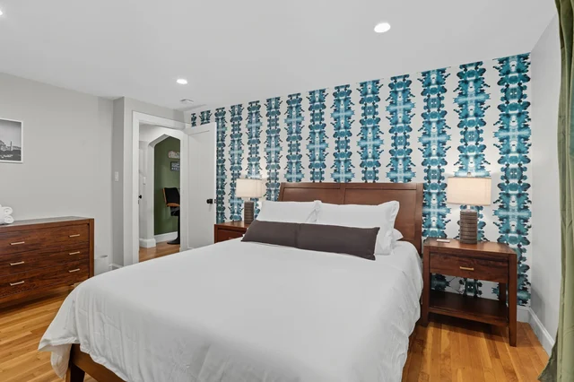 Bedroom image 1