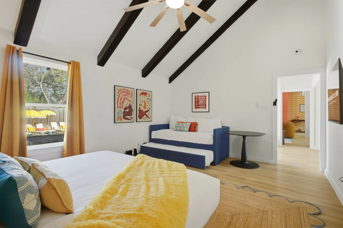 Bedroom image 1