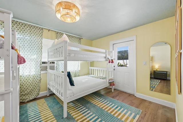 Bedroom image 1