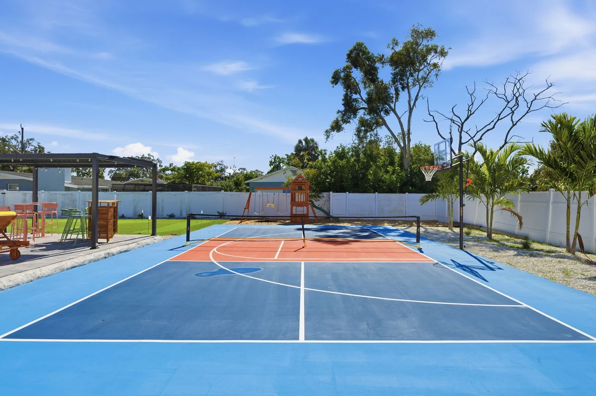 Pastel Palms, Resort Pool, Hot Tub & Sport Court property photo 2