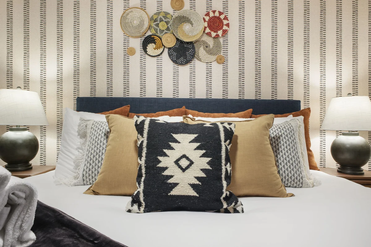 Bedroom image 1
