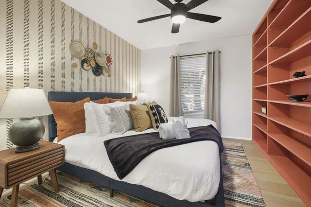 Bedroom image 1