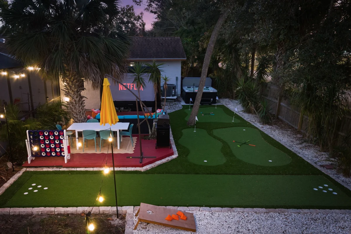Home in Largo property photo 2