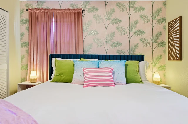 Bedroom image 1