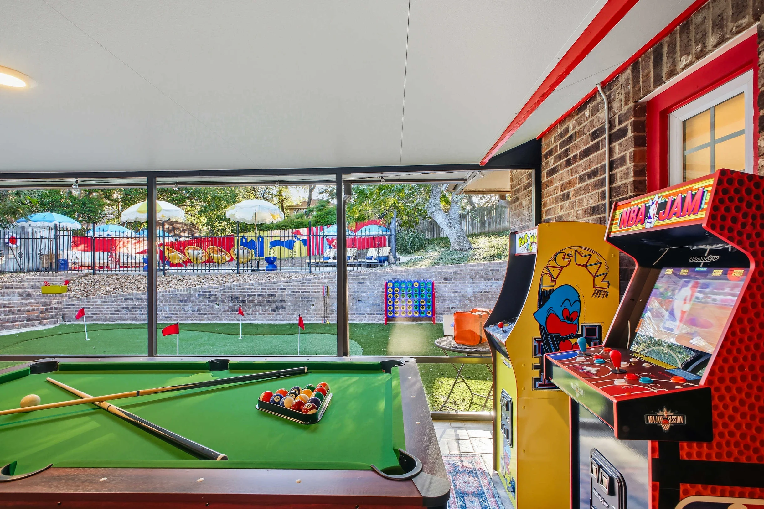 Home in San Antonio property photo 4