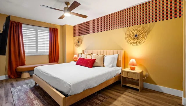 Bedroom image 1