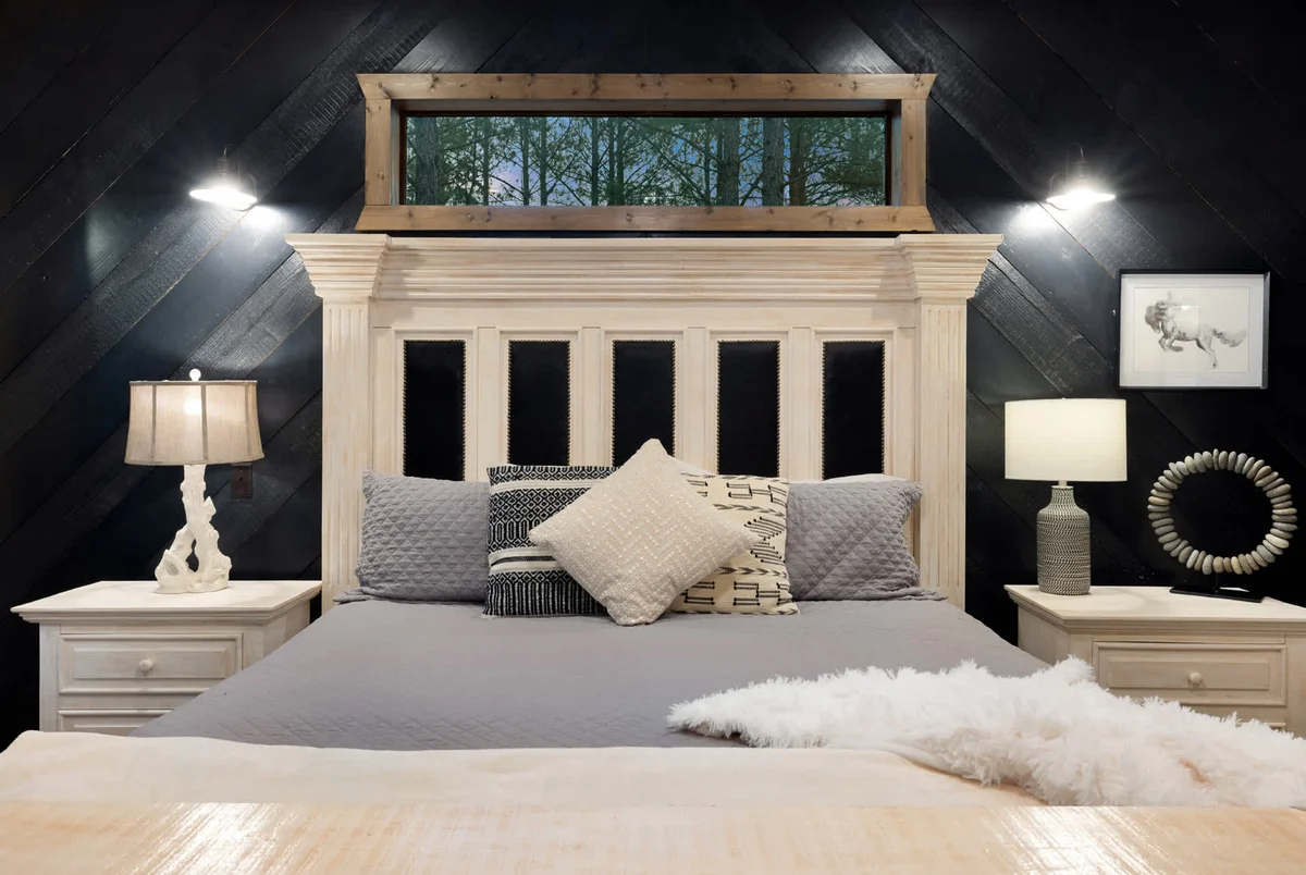 Bedroom image 1
