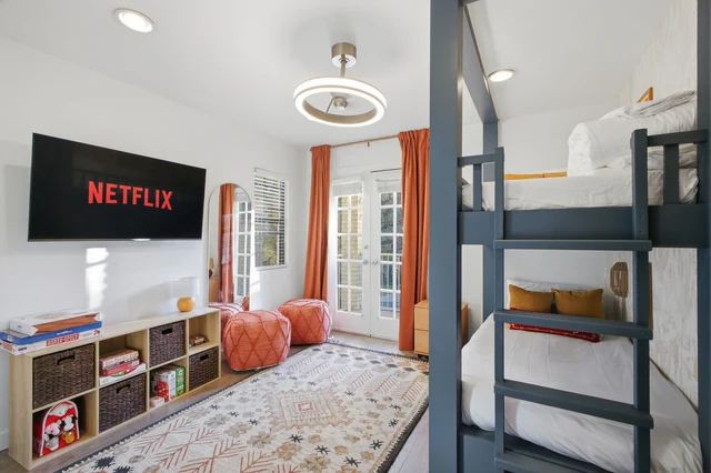 Bedroom image 1