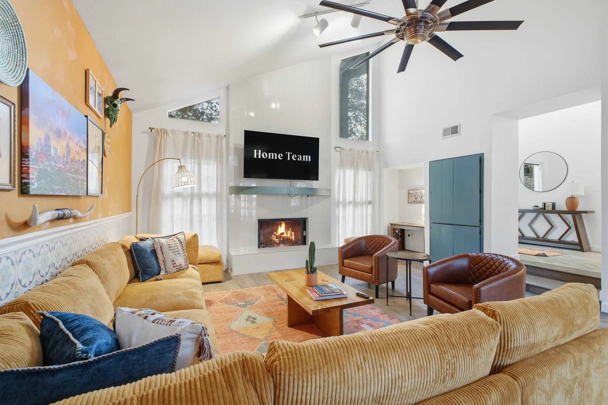 Home in San Antonio property photo 2