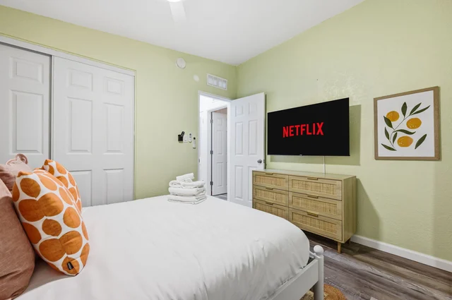 Bedroom image 1