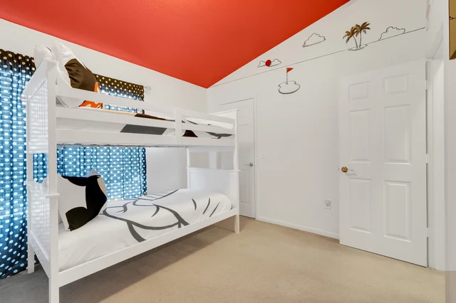 Bedroom image 1