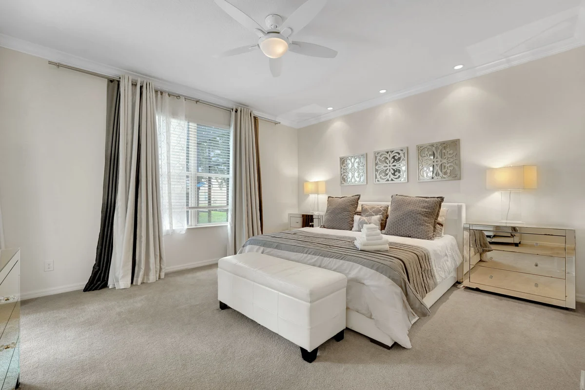 Bedroom image 1