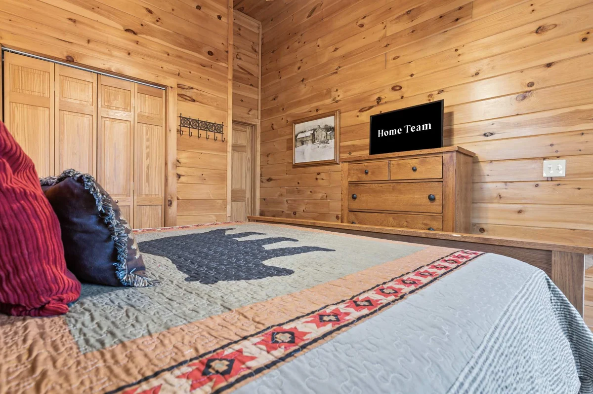 Bedroom image 1