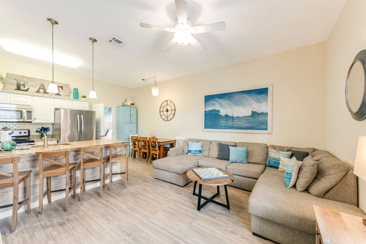 Walk to Beach Private Hot Tub Pool Dog Friendly property photo 4