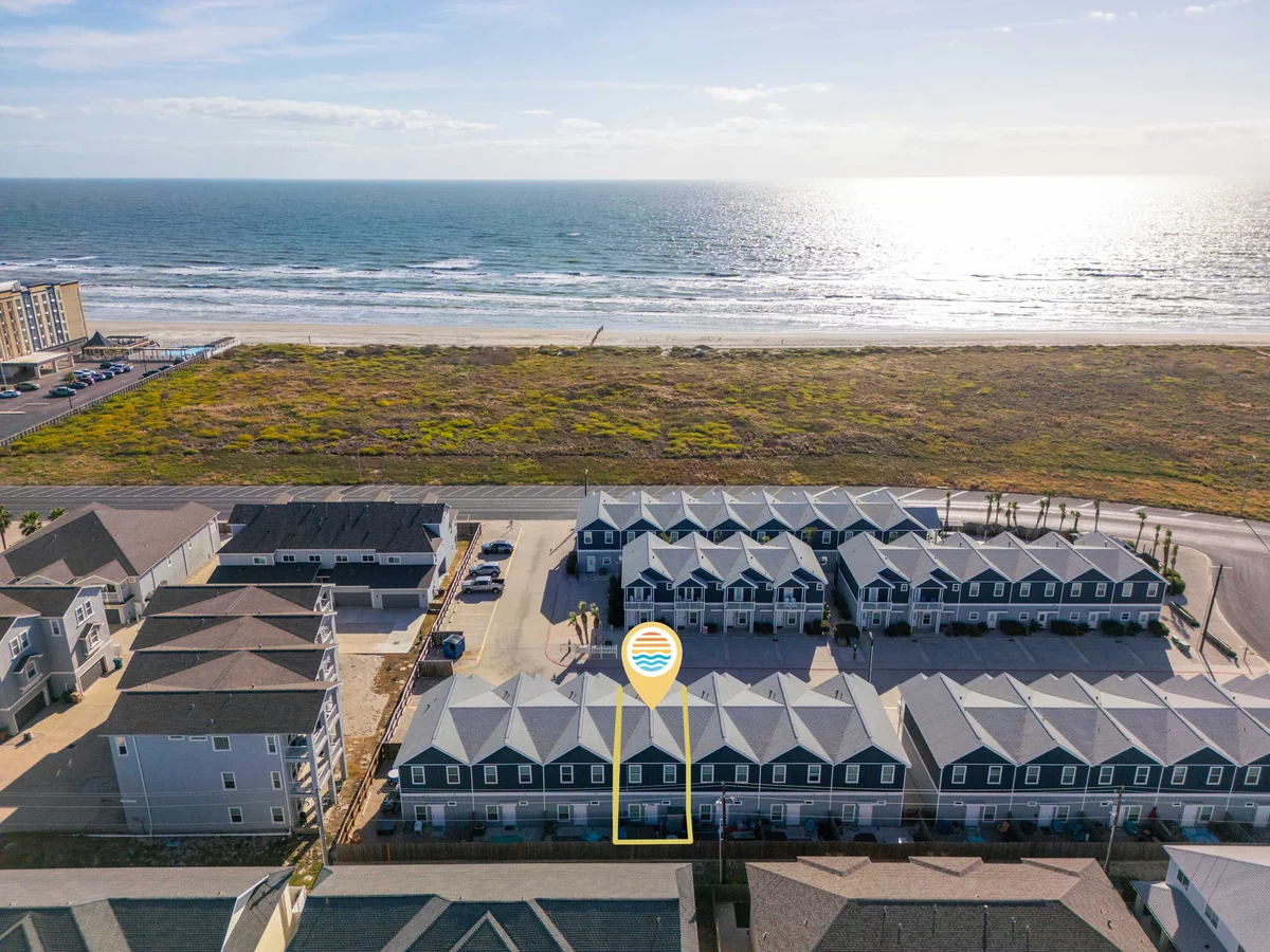 Walk to Beach Private Hot Tub Pool Dog Friendly property photo 2