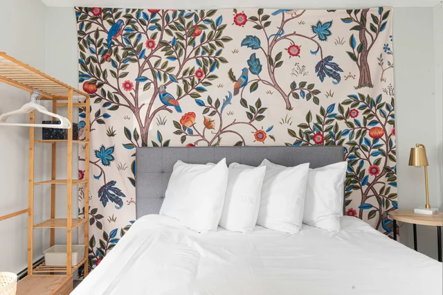 Bedroom image 1