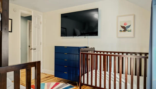 Bedroom image 1