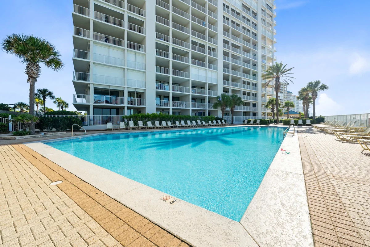Condo in Orange Beach property photo 4