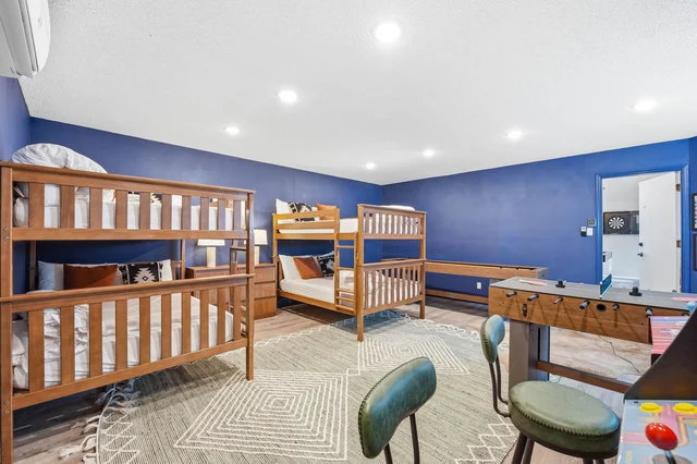 Bedroom image 1
