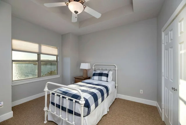 Bedroom image 1