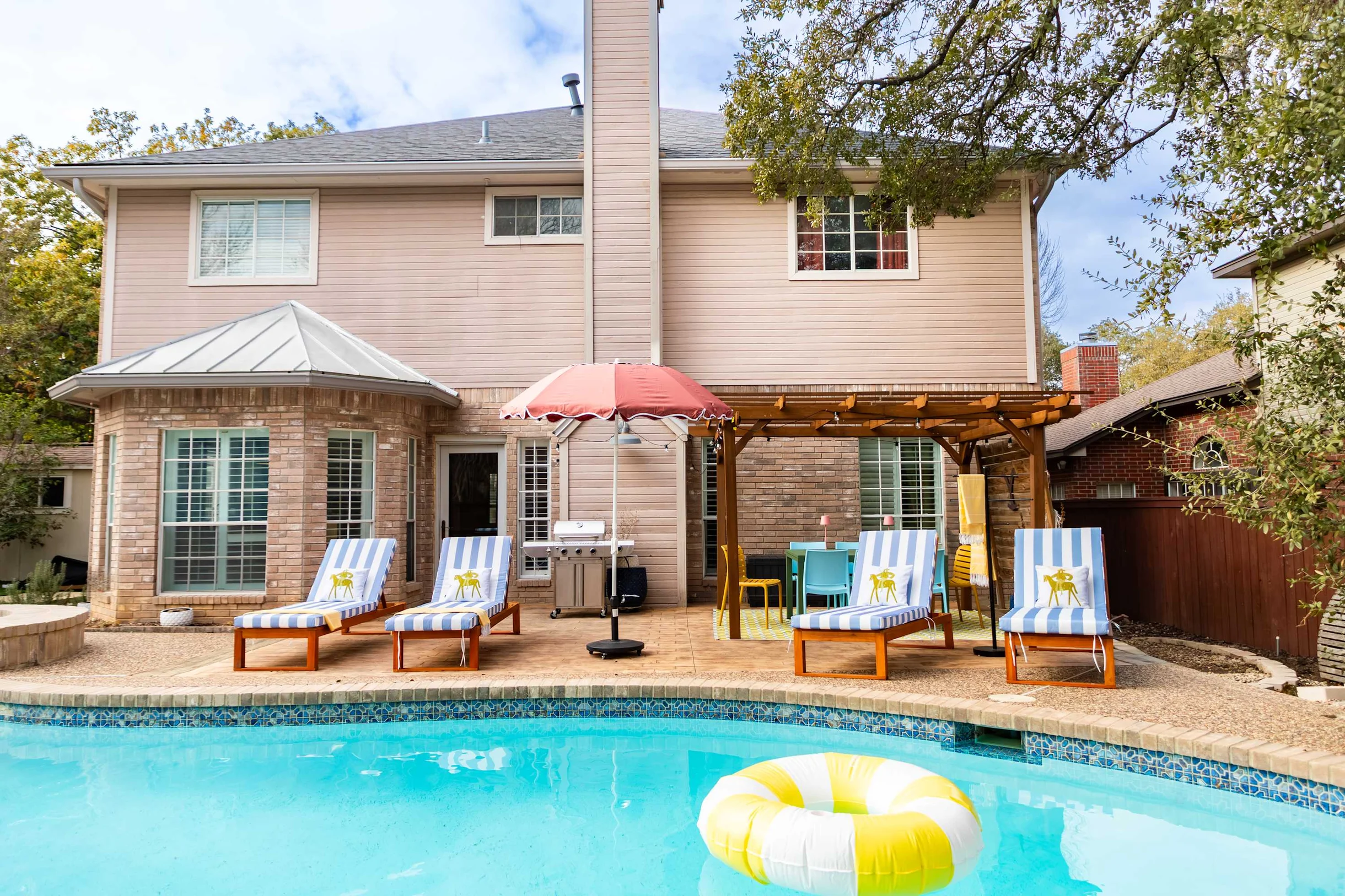 Home in San Antonio property photo 2