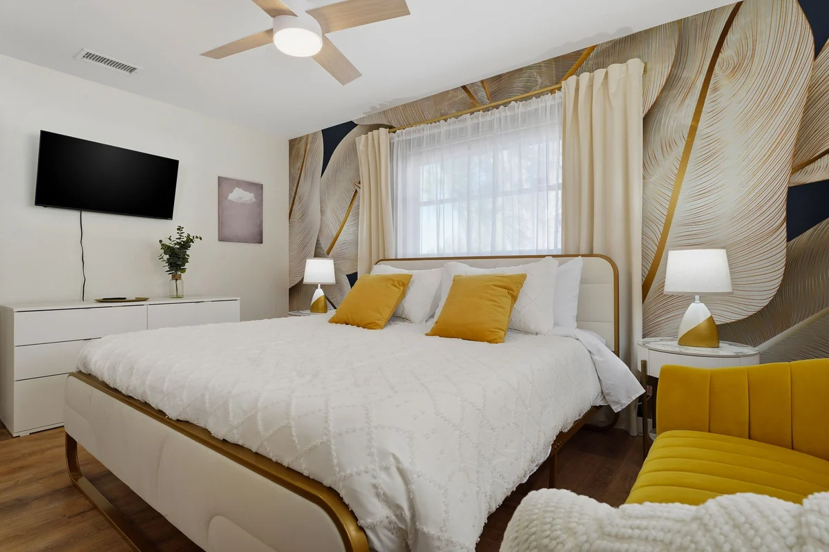 Bedroom image 1